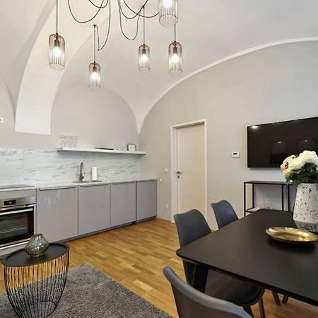 Vienne City Apartment Crown 6 Kültér fotó